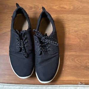 TOMS canvas shoes